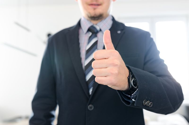 Pro muže: Pár módních tipů, jak si neudělat ostudu na párty